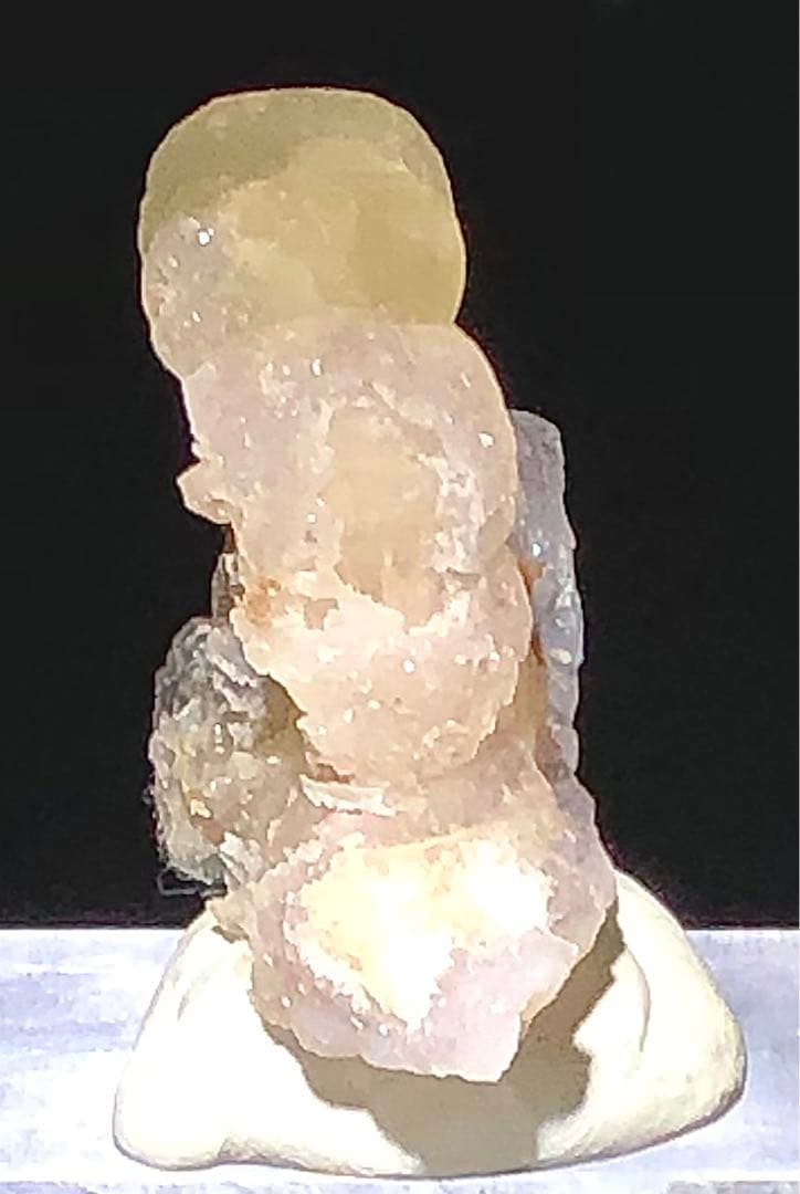 【珍奇鉱物】インド　フローライト　ポンデリングフローライト　母岩付き