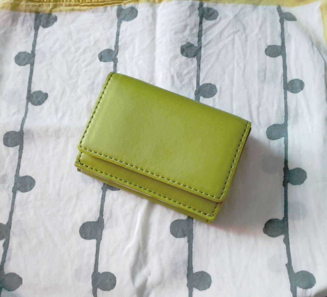IVY: コンパクト財布 イエローグリーン　FUMIKODA　(フミコダ)