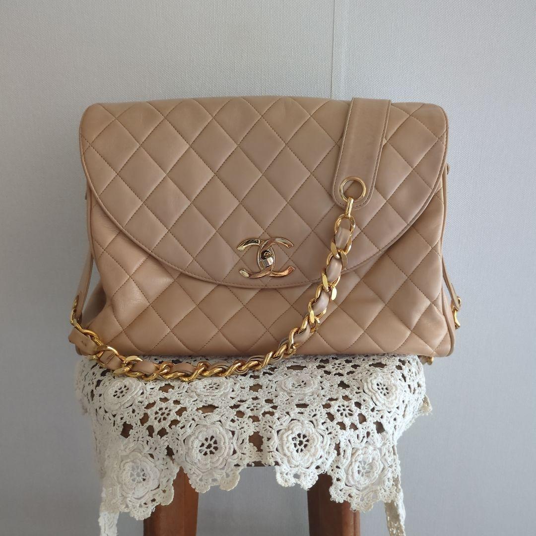 CHANEL シャネル キルティングショルダーバック ヴィンテージ　ベージュ