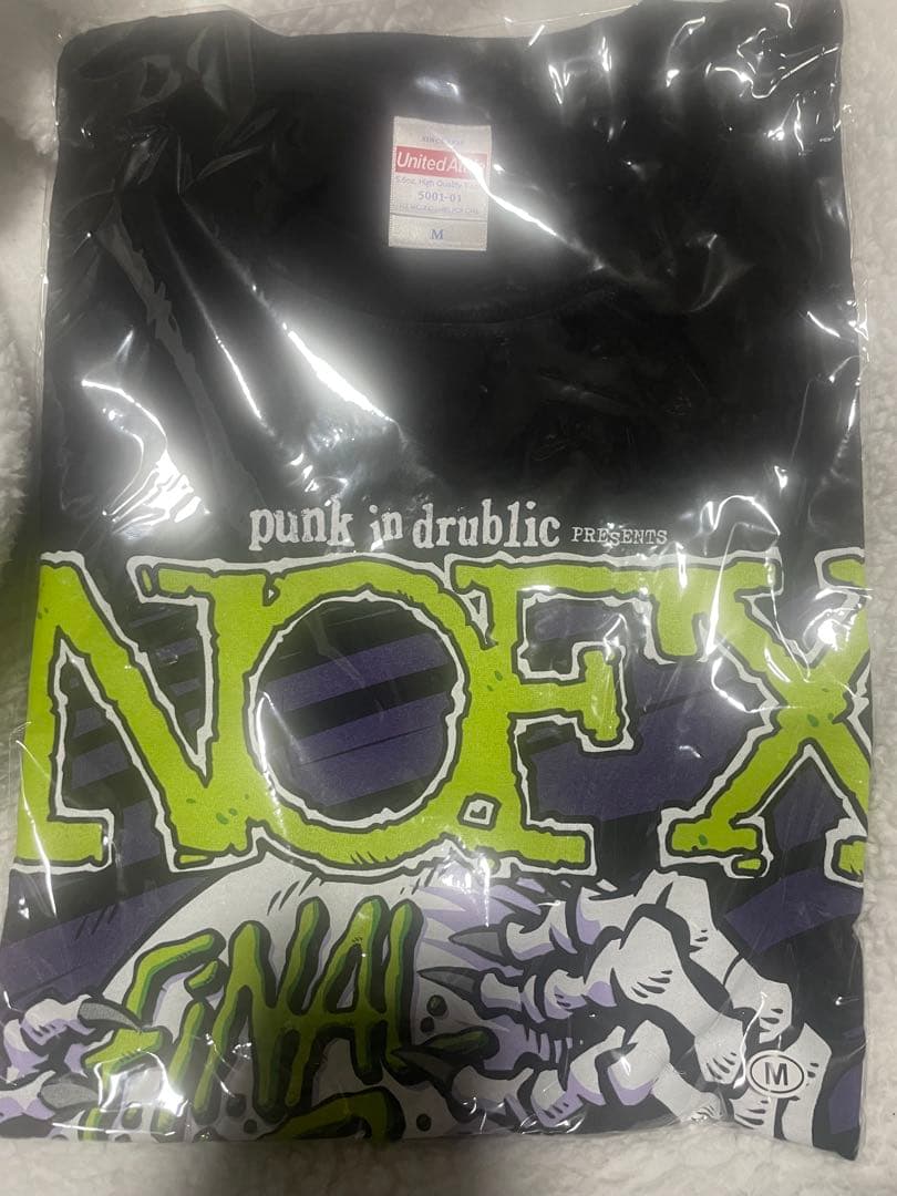 【新品未使用】NOFX 40 Years Tour Tシャツ Mサイズ