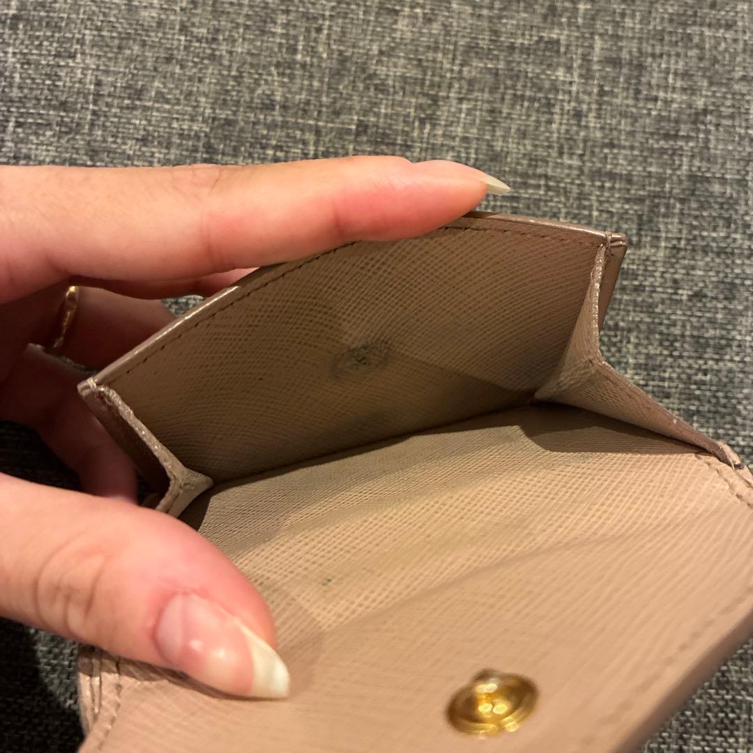 最終値下げ【正規品】PRADA サフィアーノレザー 三つ折り財布 ベージュ