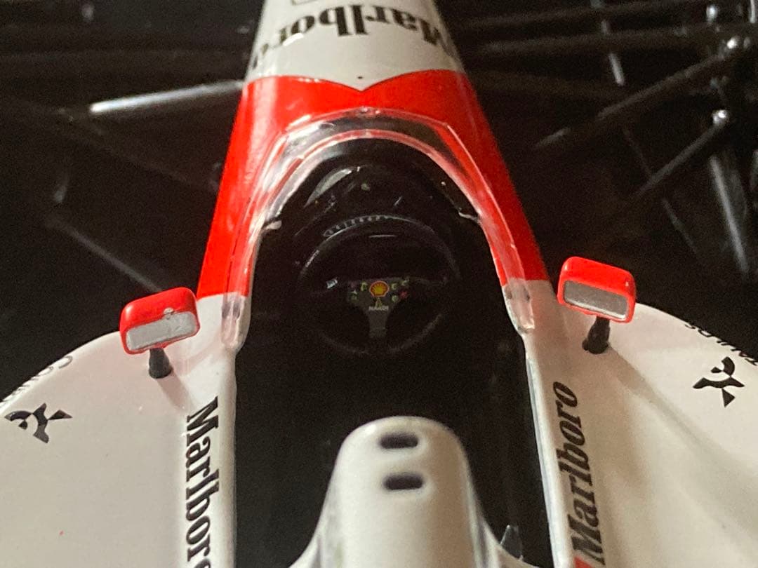 マルボロ仕様 ビッグスケールF1コレクション　MP4/6 セナ　1/24 完成品