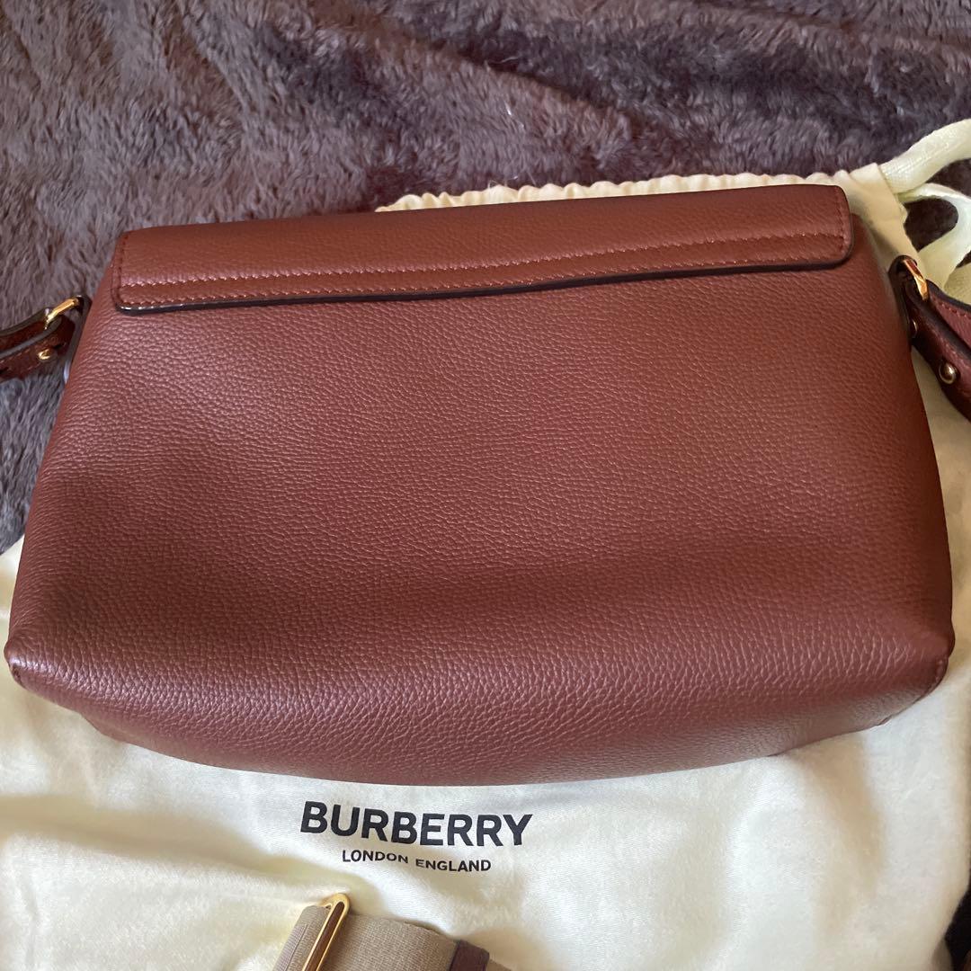 【最終価格】BURBERRY ブラウンレザーショルダーバッグ