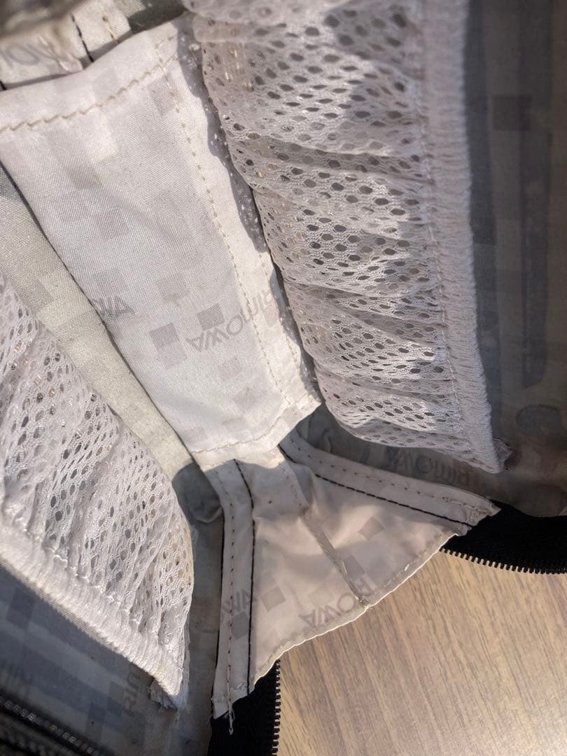 み*み様 ANA ファーストクラス アメニティリモワハードケース 限定