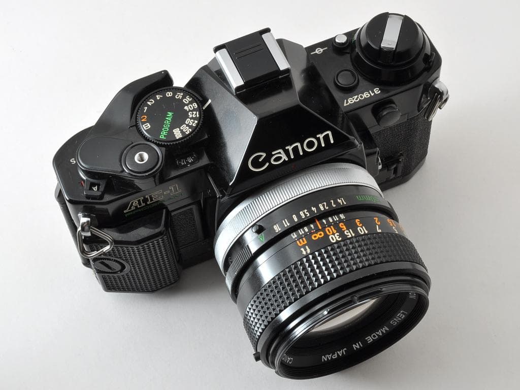 キヤノン AE-1 PROGRAM ブラック FD 50/f1.4 SSC 完動