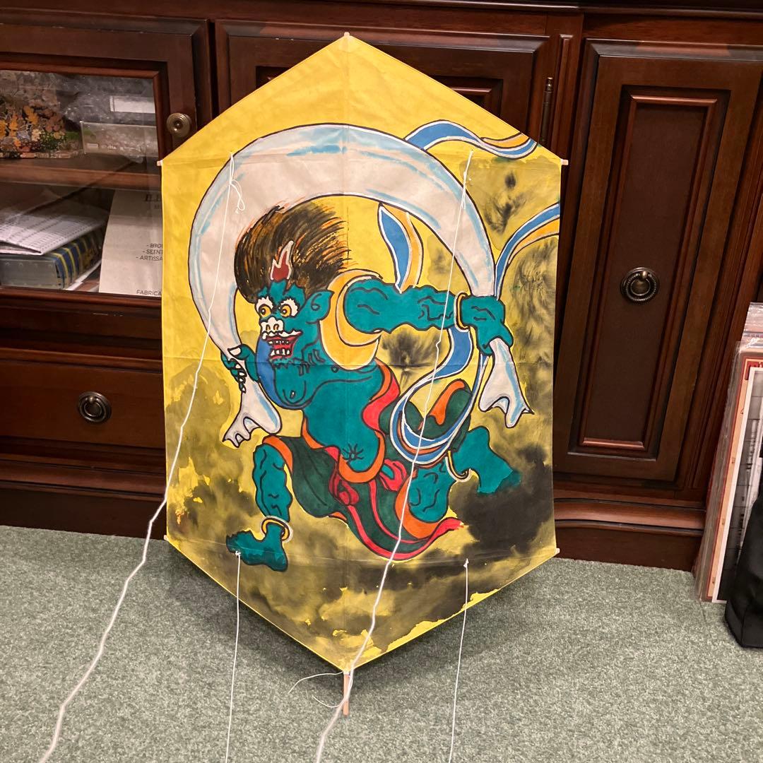 カイト　糸巻き付き　和凧　実際に揚がる　手描き日本の伝統六角凧　揚げ方説明書あり