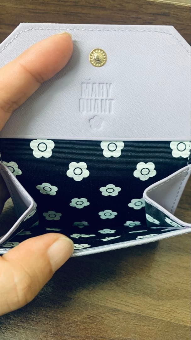 【最終値下げ‼️】マリークワントポラリゼーションミニウォレット