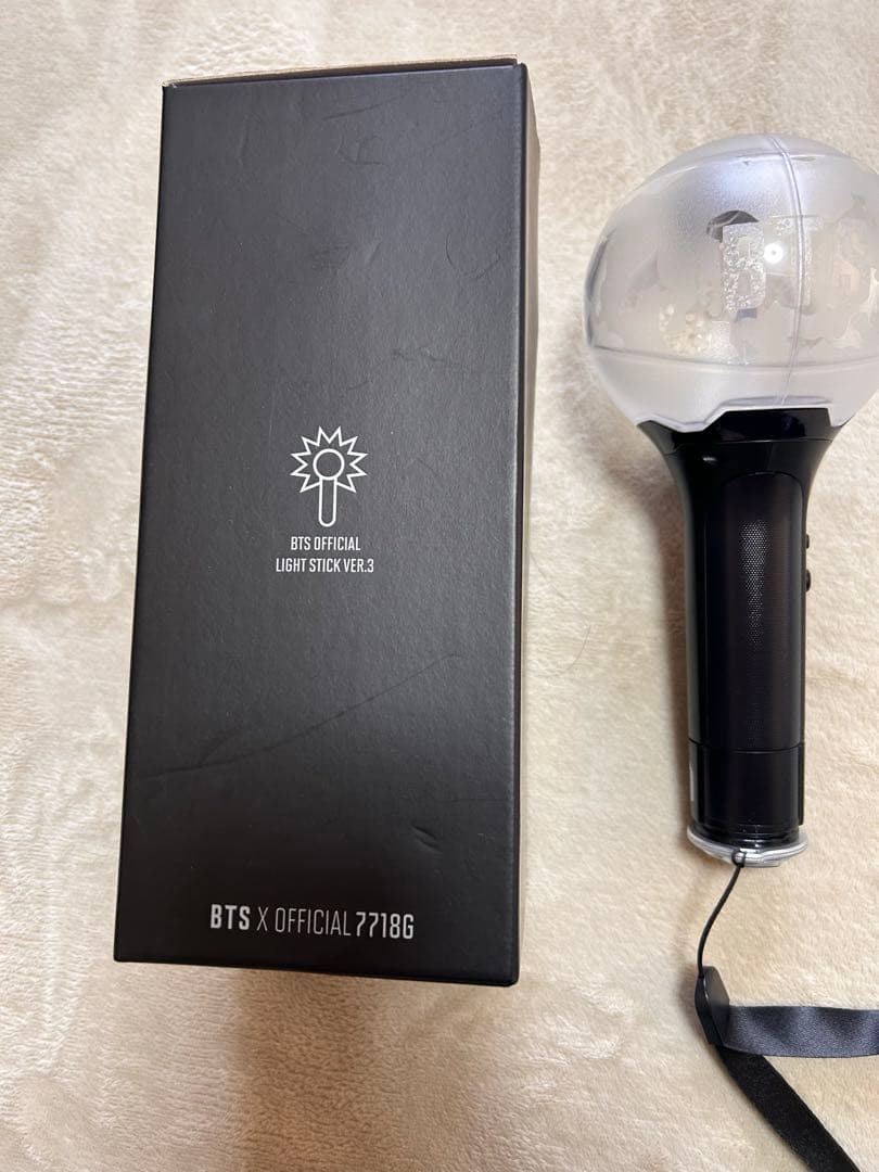 ひ*た様 BTSの公式ペンライト　ver.3 ver.4 ２個セット