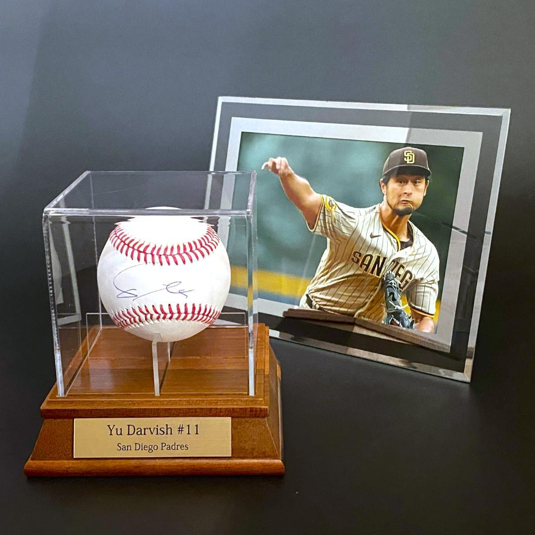 【至宝】ダルビッシュ有★直筆サインベースボール★写真付き