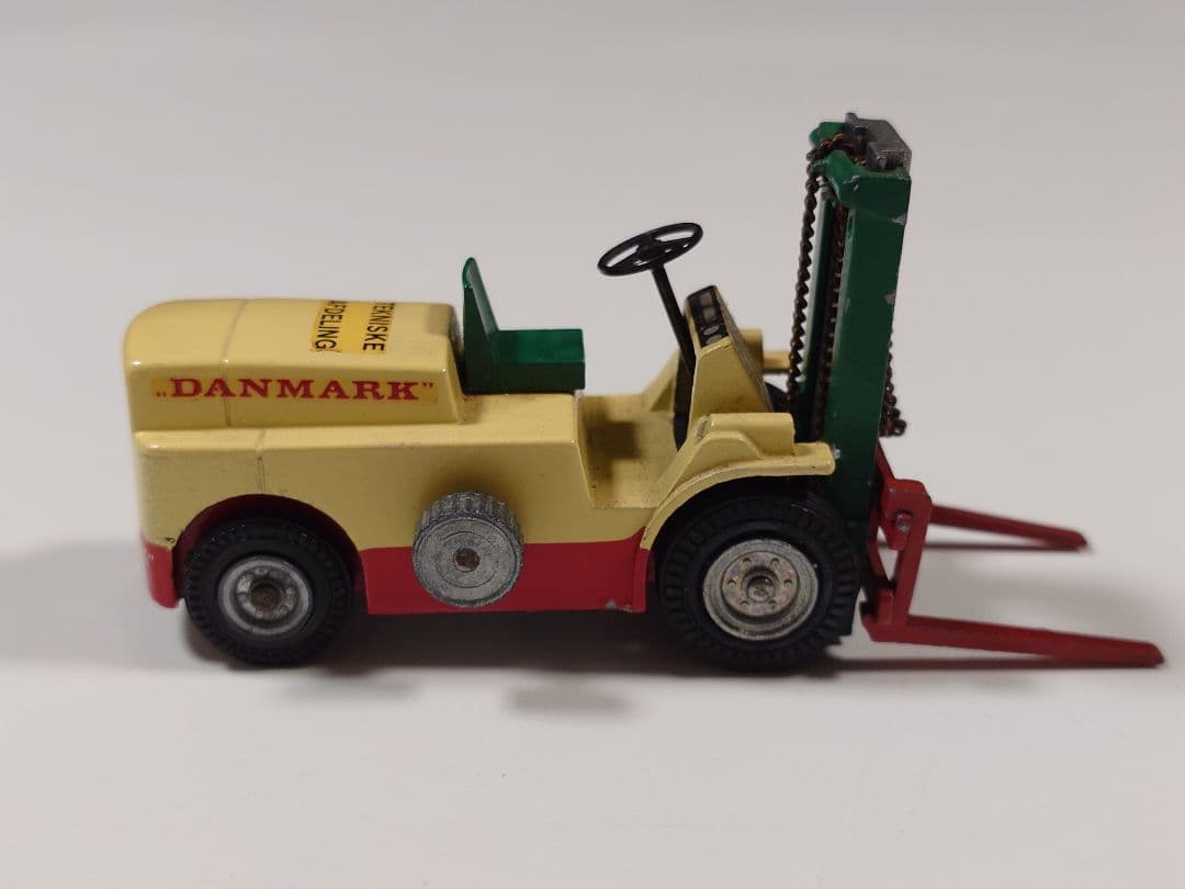 TEKNO HYSTER CHARIOT ELEVATEUR 1/43°