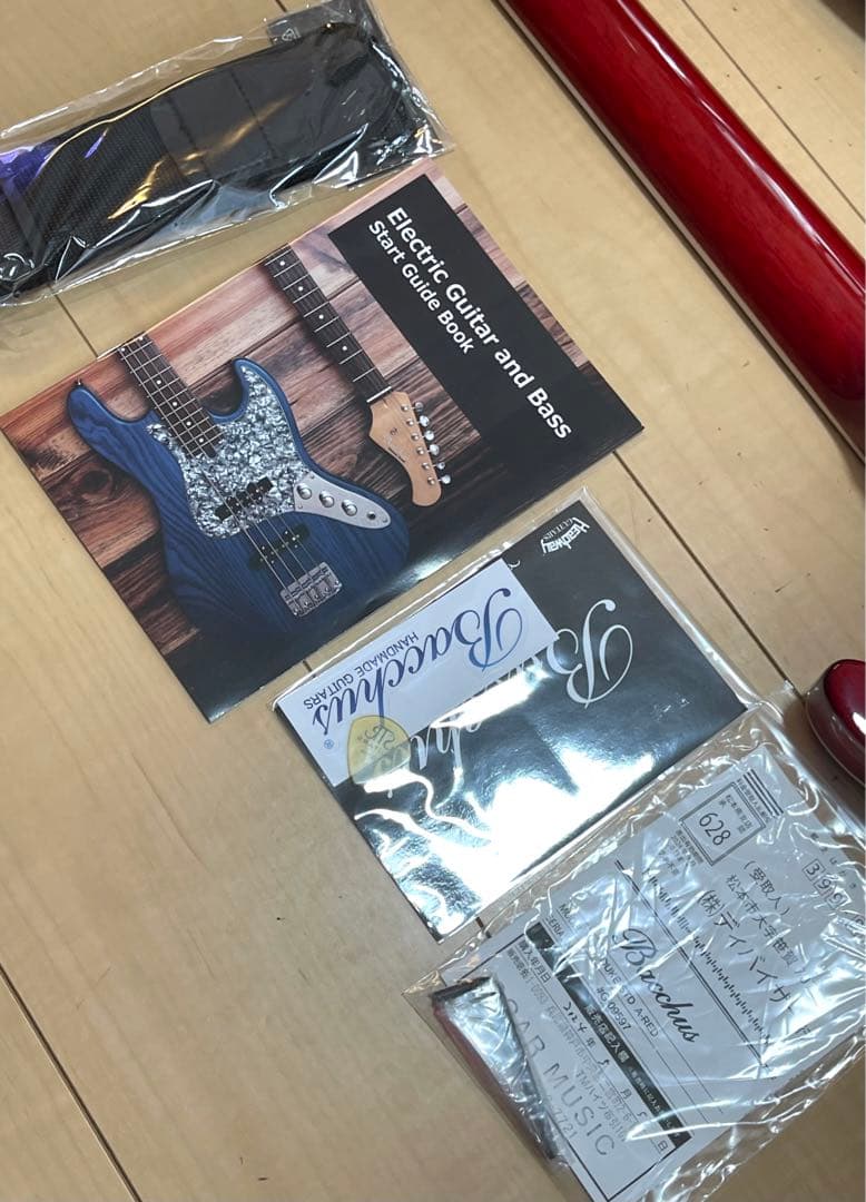 ギター Bacchus DUKE-STD A-RED