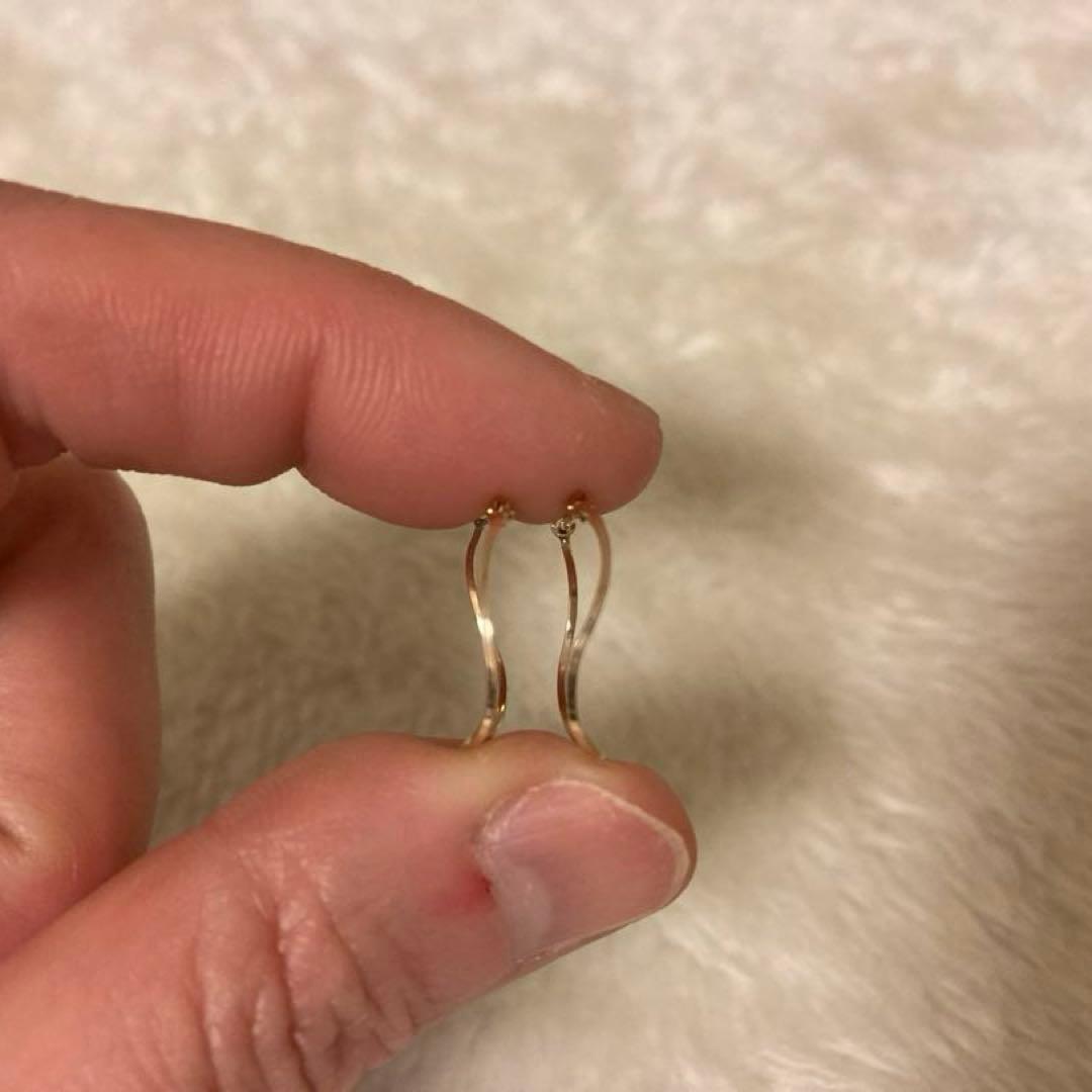 cui-cui キュイキュイ　ゴールドウェーブスナップフープピアス　K10YG