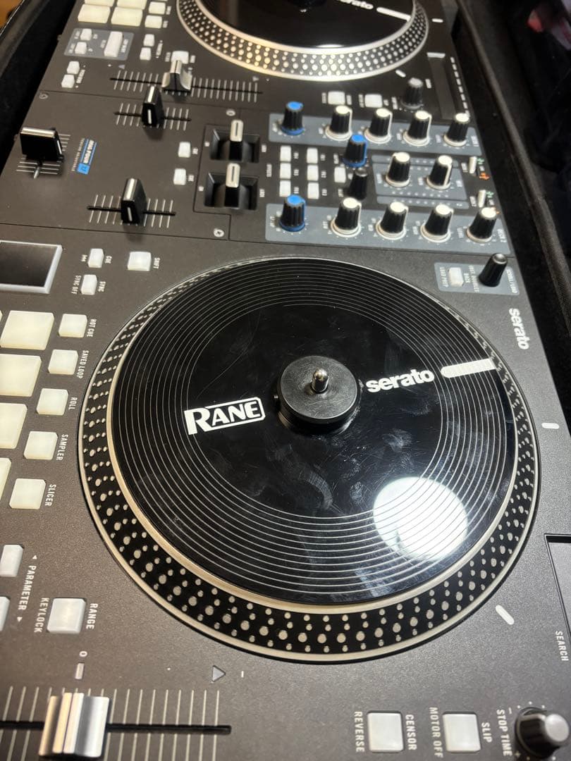 RANE ONE Serato/djayPro用コントローラ
