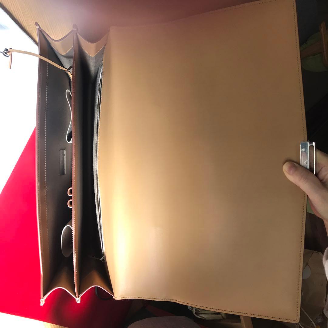 カルティエCartier マストライン　カーフブリーフケース　ライトブラウン