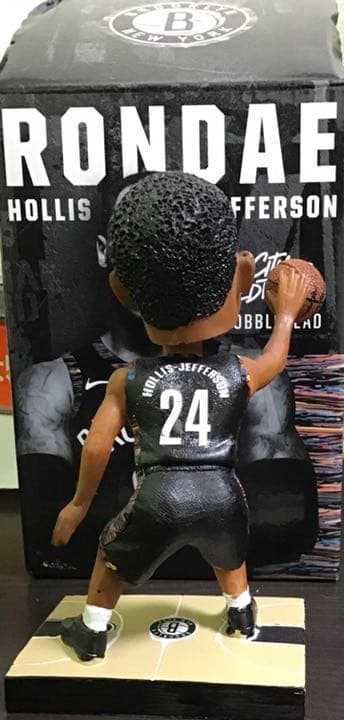 スポーツ選手 RONDAEHOLLIS-JEFFRSON