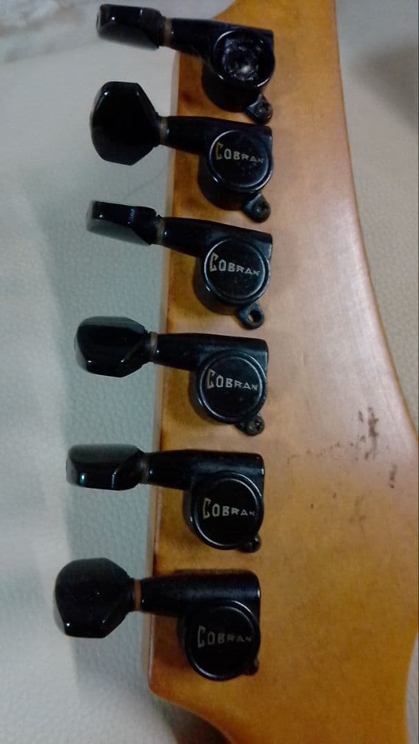 Cobran FーG2 24フレット