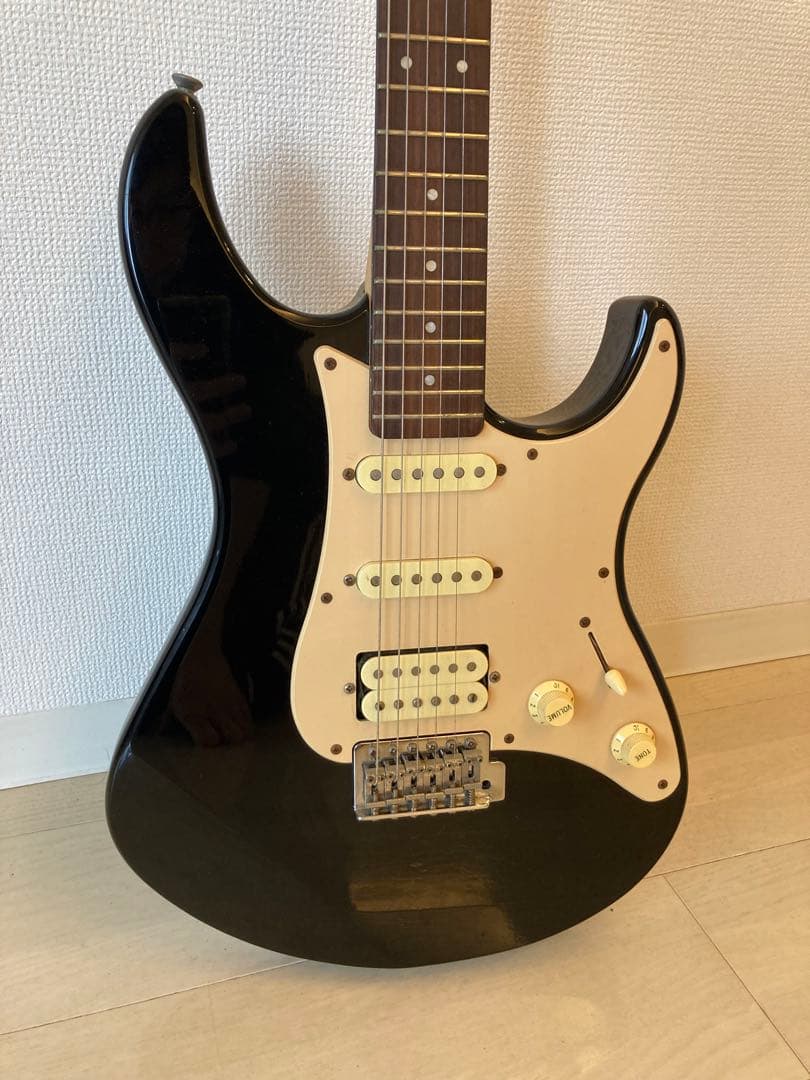 YAMAHA PACIFICA ギター