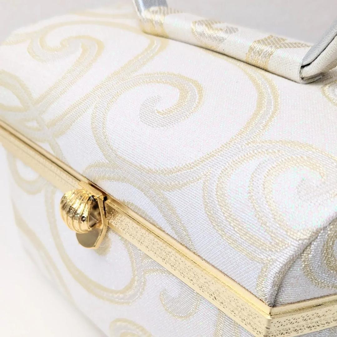 和装 草履 バッグ セット 白 シルバー 帯地 フリーサイズ u71-1