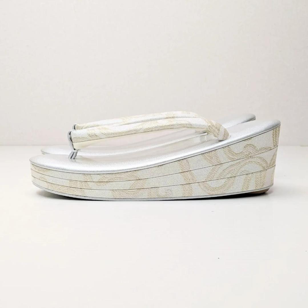 和装 草履 バッグ セット 白 シルバー 帯地 フリーサイズ u71-1