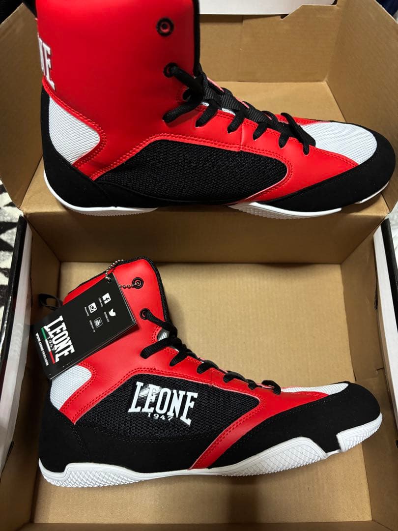 LEONE ボクシングシューズ 赤/黒
