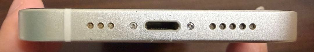 iPhone 13 本体　スターライト128GB