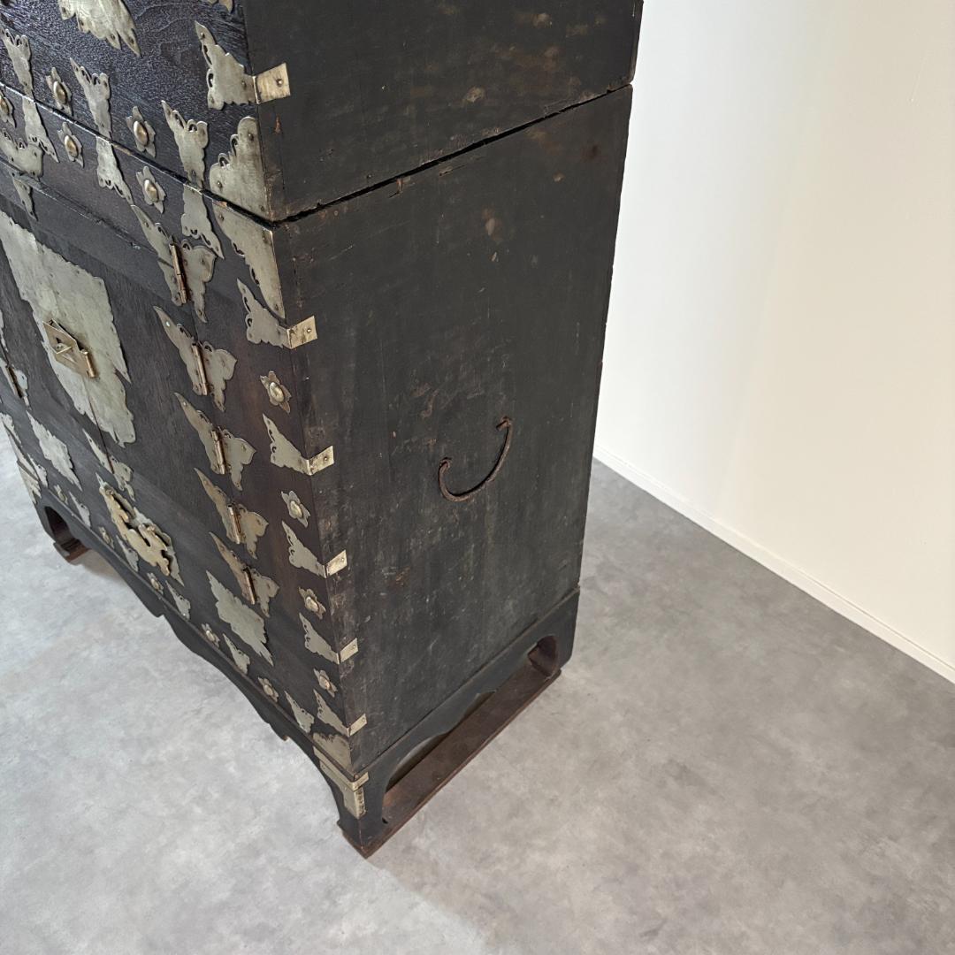 収納棚｜李朝 キャビネット