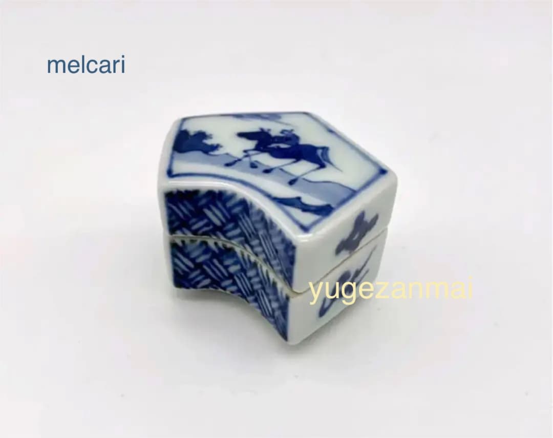 竹泉(造)  三浦竹泉　青華一騎　香合　共箱　染付