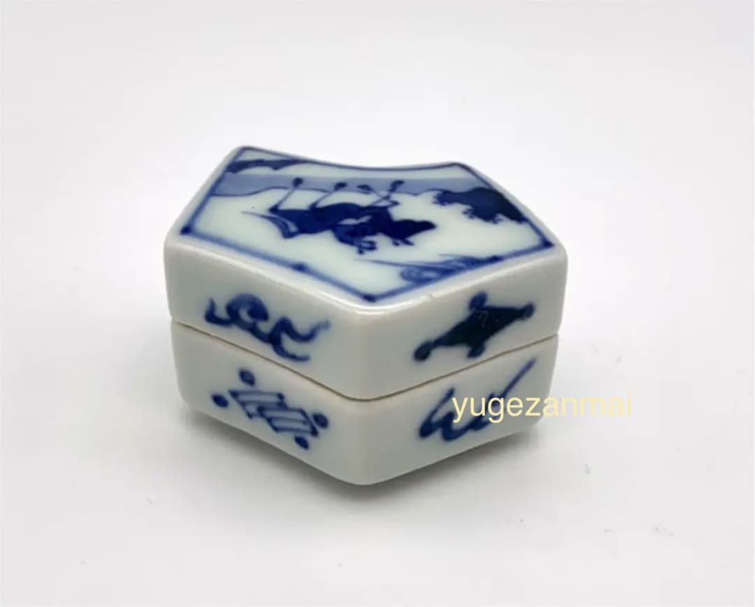 竹泉(造)  三浦竹泉　青華一騎　香合　共箱　染付