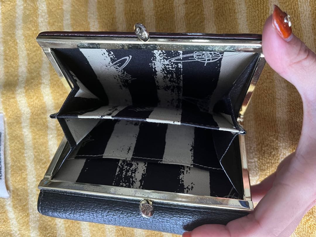 Vivienne Westwood 財布 正規品