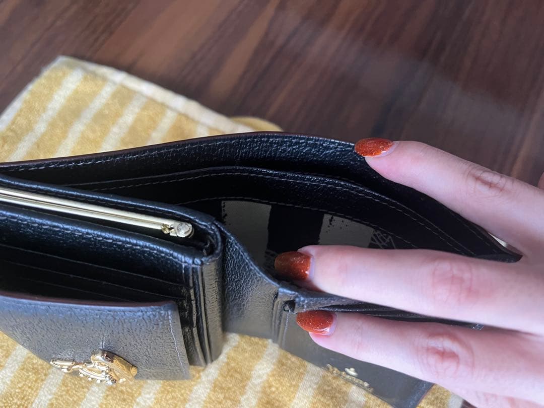 Vivienne Westwood 財布 正規品