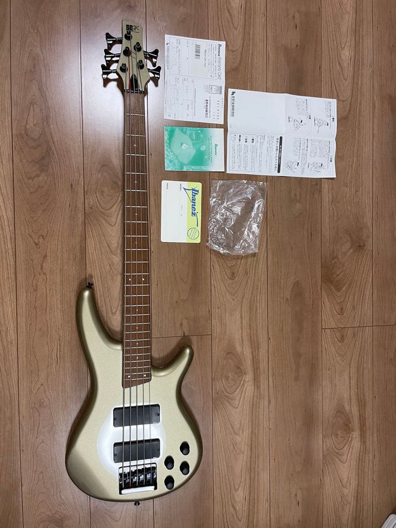 Ibanez SRGR エレキベース メタリック　5弦 SR645 GN