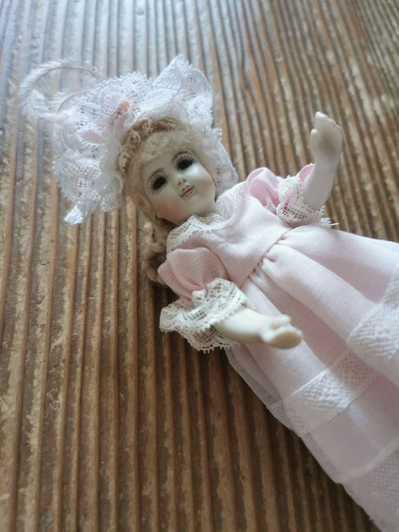 ヴィンテージ 作家物 14.5㎝三つ編のフレンチビスクドール キャシーハンセン作