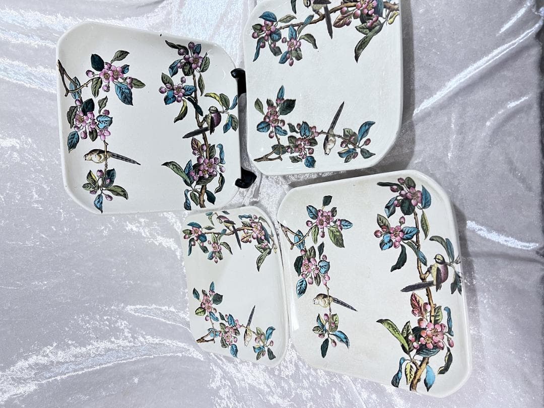 ジョージ・ジョーンズ　角皿　花鳥図 4枚組