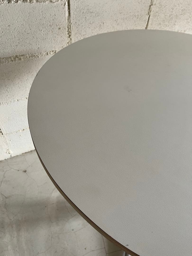 ラウンドテーブル　シェルチェア 3点セット　ミッドセンチュリー　カフェテーブル