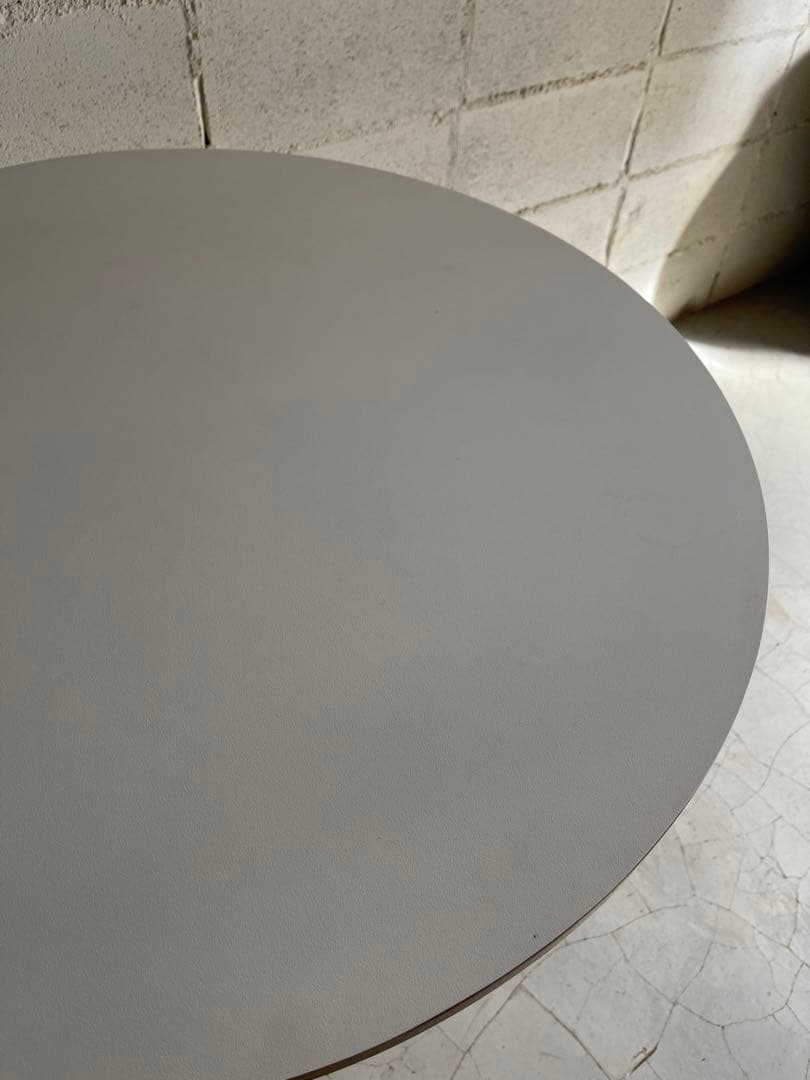 ラウンドテーブル　シェルチェア 3点セット　ミッドセンチュリー　カフェテーブル