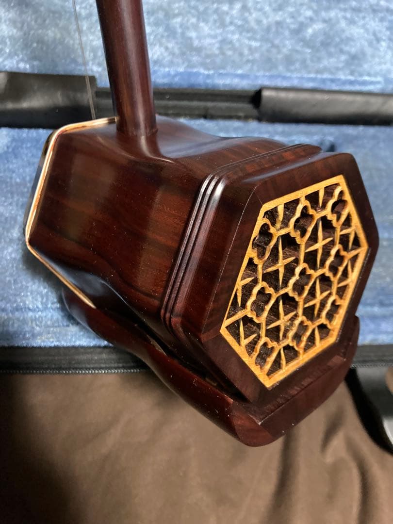 紫檀二胡　萬基興