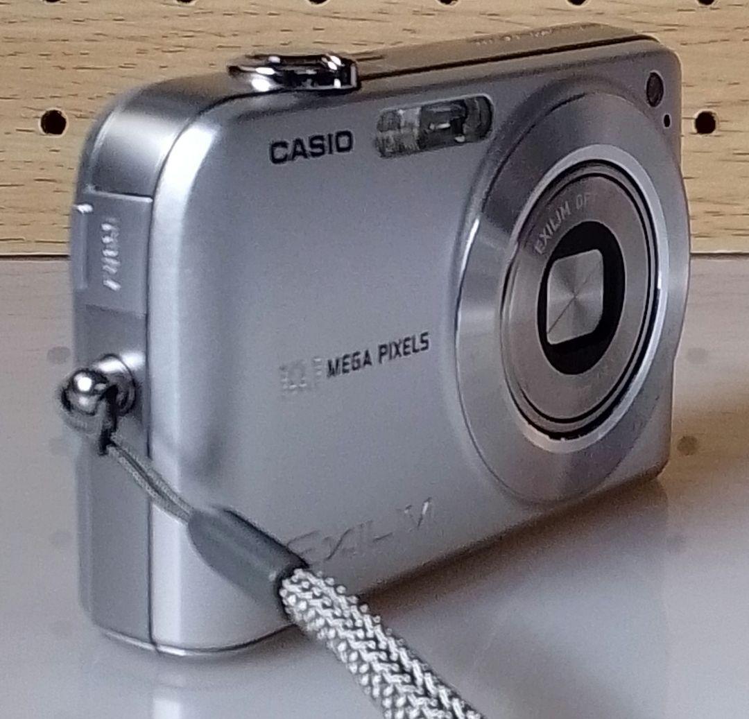 CASIO EXILIM EX-Z1050 10.1MP 中古品