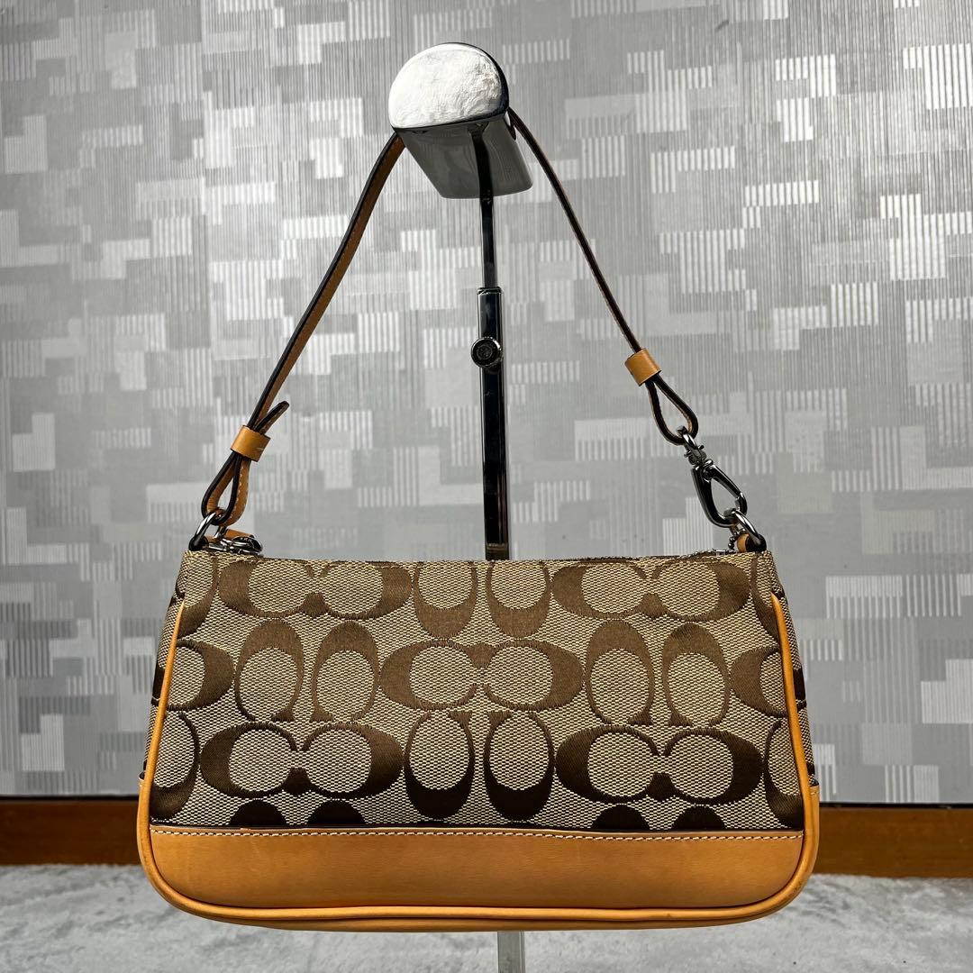 美品 COACH コーチ アクセサリーポーチ シグネチャー ベージュ 6094