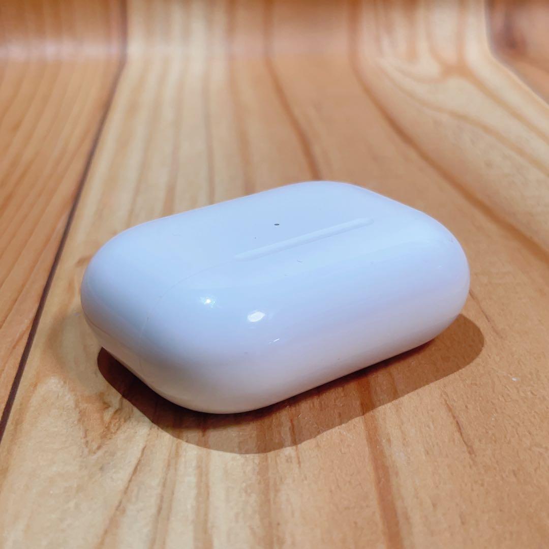 Apple Air Pods Pro 第1世代 本体 375 ナカル型