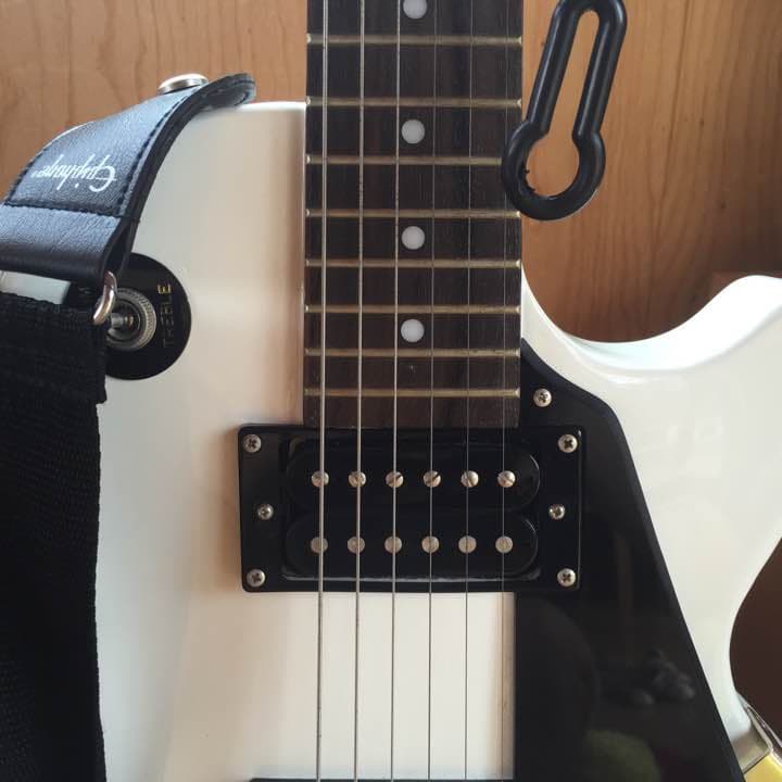 Epiphone   白 ギター
