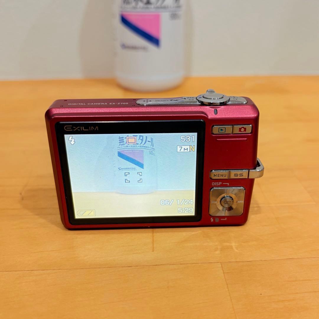 CASIO EXLIM EX-Z700 カシオ　コンデジ　レッド