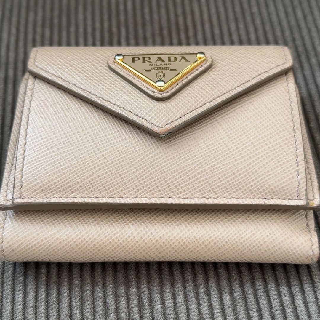 ICチップ搭載　正規品　PRADA 三つ折り財布　ピンクベージュ　CAMMEO