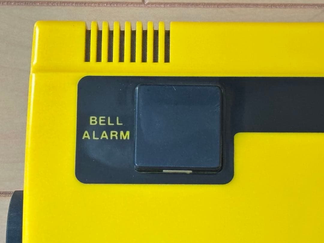 シチズン(CITIZEN) 昭和レトロ(パタパタ時計)8RD104【黄色】