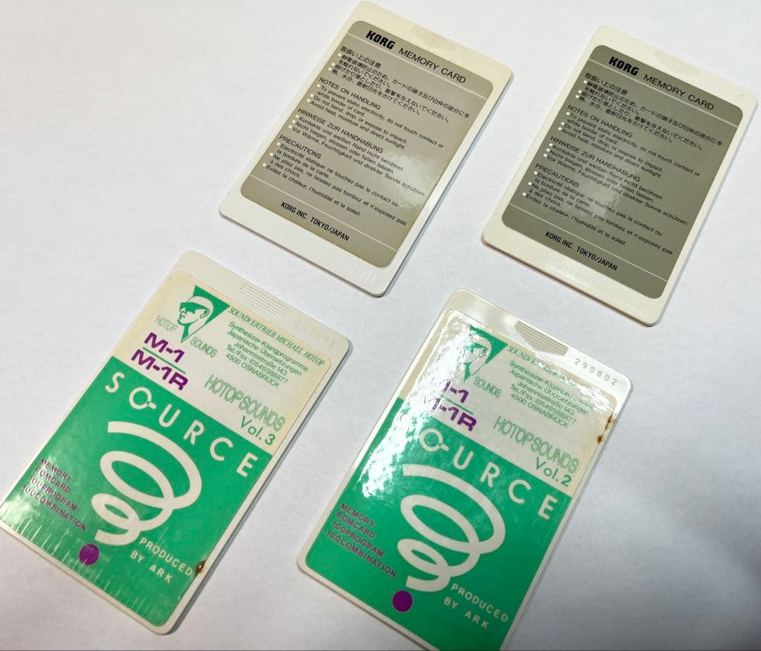 KORG M1用メモリーカードセット　４枚