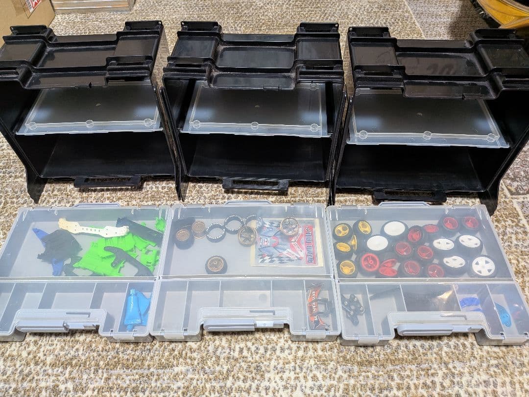 ミニ四駆 10台 +ポータブルピット3個