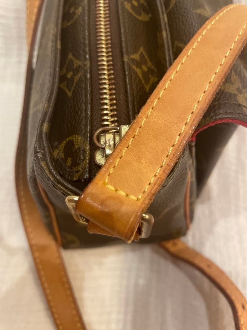 ルイ ヴィトン モノグラム ヴィバシテ PM ブラウン M51165 モノグラム