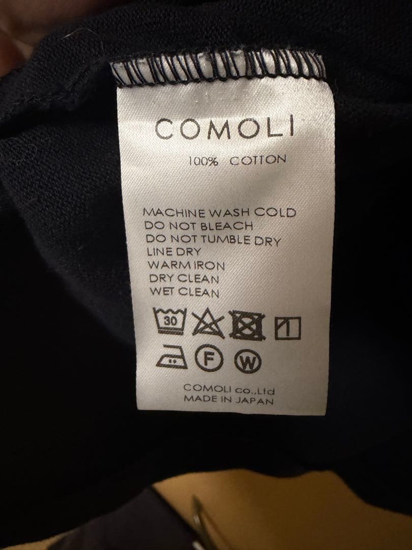 コモリ　COMOLI フットボールＴ　ネイビー サイズ3