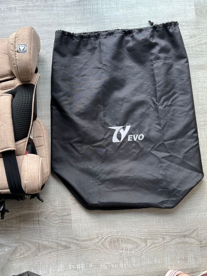 美品　日本育児 トラベルベストEVO ベージュ