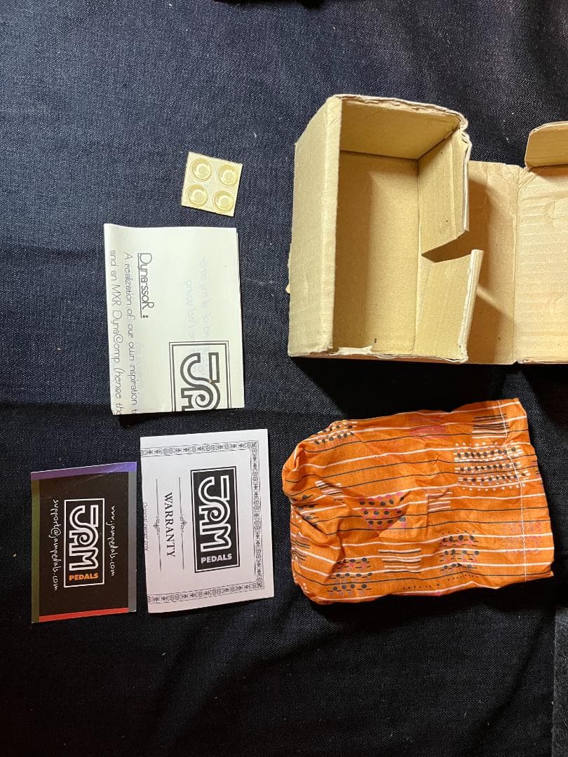 ベース JAM pedals Dyna-ssoR