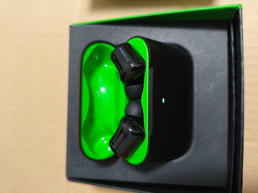 Razer ワイヤレスゲーミングイヤホン